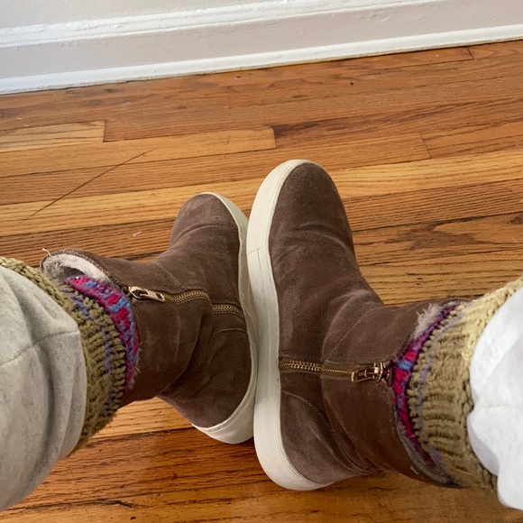 JSlide Boots - Picture 2 of 4